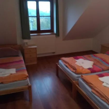 Pod Vyhlídkou Pecka