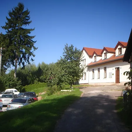 Pod Vyhlídkou 3*